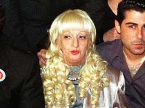 Sanat dünyasının deli kadını Aysel Gürel - Resim 18