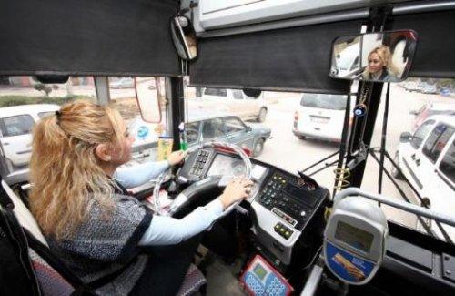 Adana'da otobüsleri kadınlar kullanıyor - Resim 9