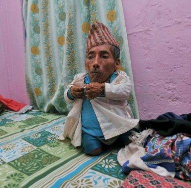 Dünyanın en kısa erkeği Çandra Bahadur Dangi