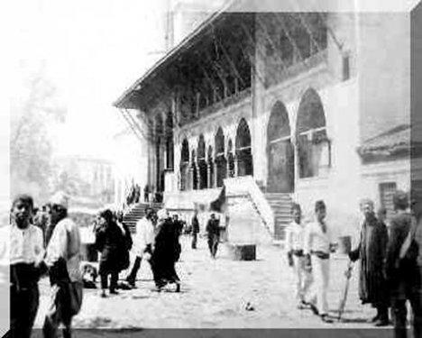 Mazideki İstanbul Boğazı