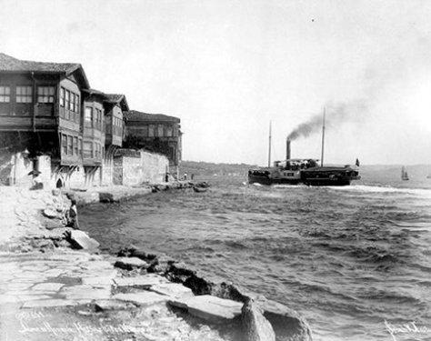 Mazideki İstanbul Boğazı