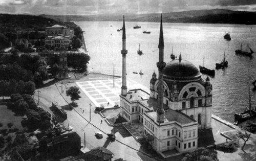 Mazideki İstanbul Boğazı