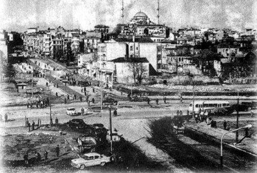 Mazideki İstanbul Boğazı