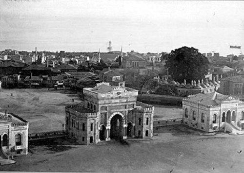 Mazideki İstanbul Boğazı