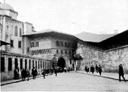 Mazideki İstanbul Boğazı