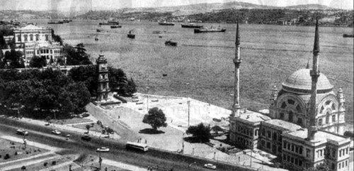 Mazideki İstanbul Boğazı