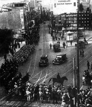 Mazideki İstanbul Boğazı