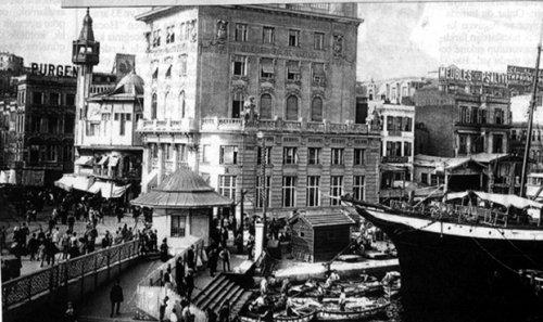 Mazideki İstanbul Boğazı