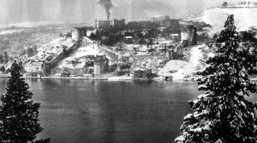 Mazideki İstanbul Boğazı