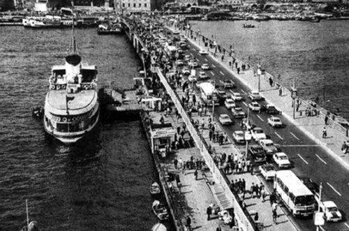 Mazideki İstanbul Boğazı