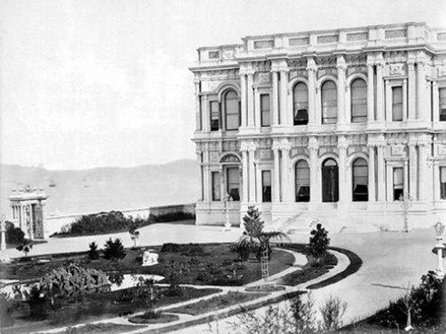 Mazideki İstanbul Boğazı