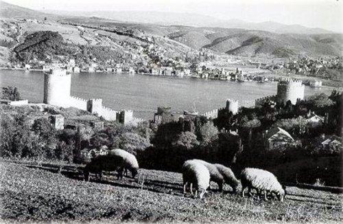 Mazideki İstanbul Boğazı