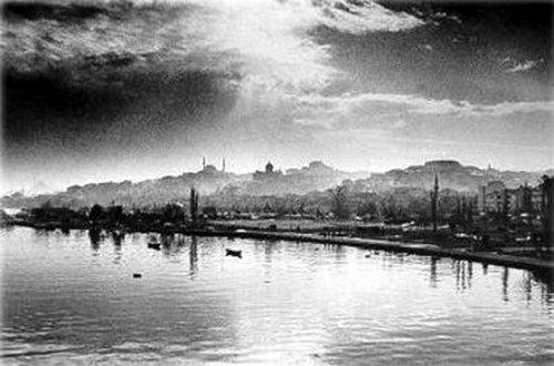 Mazideki İstanbul Boğazı