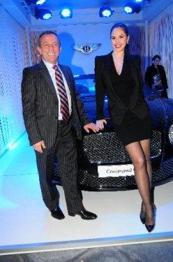 Ali Ağaoğlu üçüncü Bentley'i aldı - Resim 6
