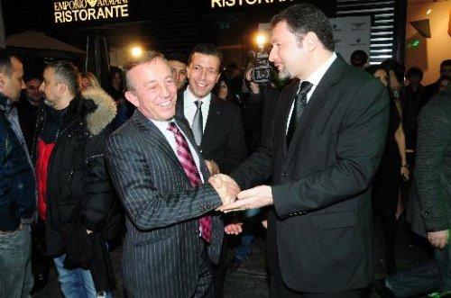 Ali Ağaoğlu üçüncü Bentley'i aldı - Resim 4