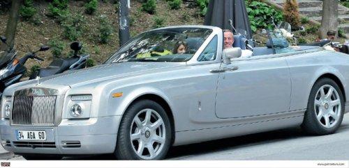 Ali Ağaoğlu'nun lüks arabaları