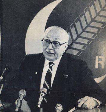 Erbakan’ın hiç yayınlanmamış & az bilinen fotoğrafları