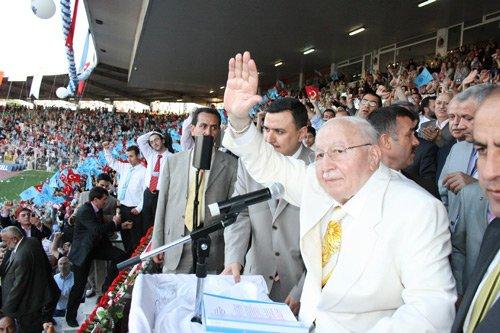 Erbakan’ın hiç yayınlanmamış & az bilinen fotoğrafları