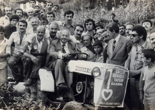 Erbakan’ın hiç yayınlanmamış & az bilinen fotoğrafları