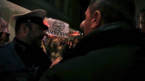 Femen’den sıfır beden protestosu - Resim 15