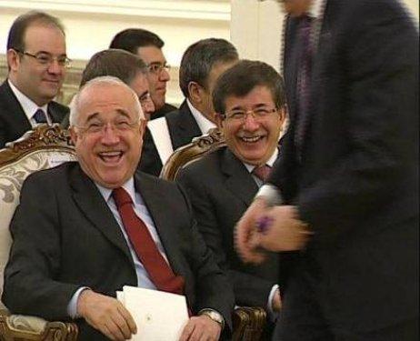 Cemil Çiçek gülme krizine girdi  - Resim 4