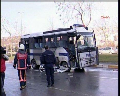 İstanbul'da patlama olay yerinden ilk görüntüler