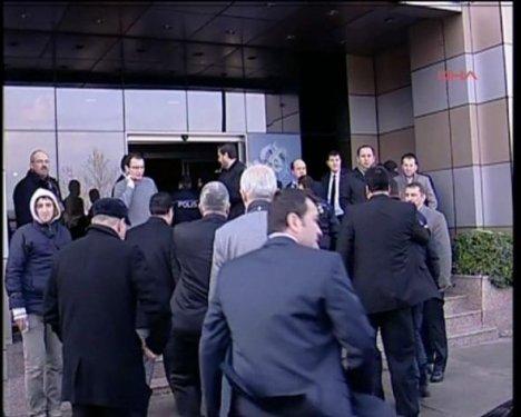 İstanbul'da patlama olay yerinden ilk görüntüler