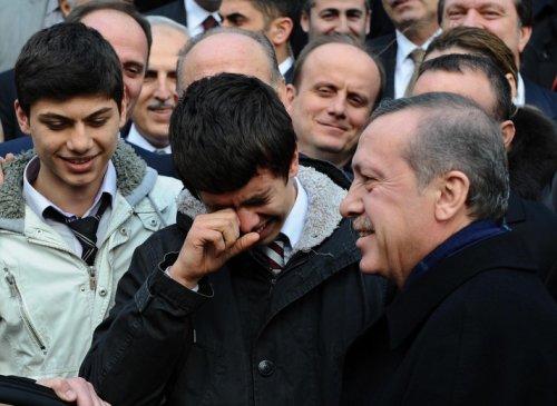 Başbakan Erdoğan'ı görünce ağladı