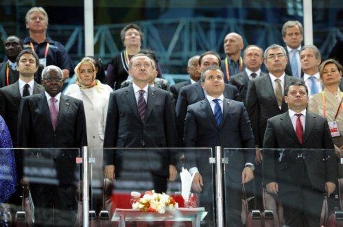 Başbakan Erdoğan'ı görünce ağladı