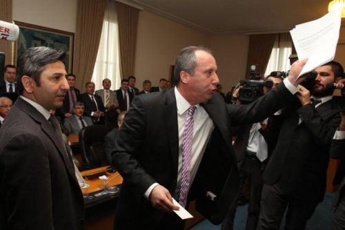 4+4+4 Komisyon'dan kavgayla geçti