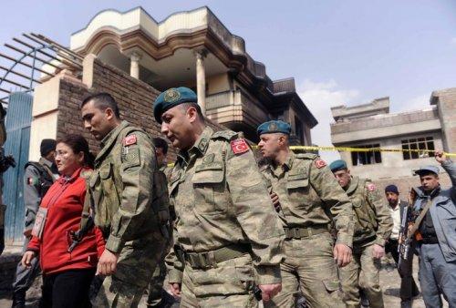 Afganistan'daki kazadan ilk kareler - Resim 12