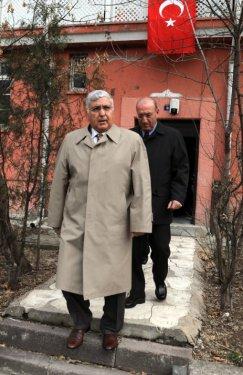 Komutanlar şehit evinde - Resim 2
