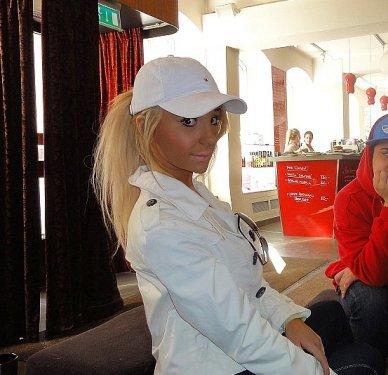 Photoshop kurbanı değil gerçek