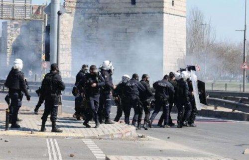 Zeytinburnu'nda çatışma çıktı 