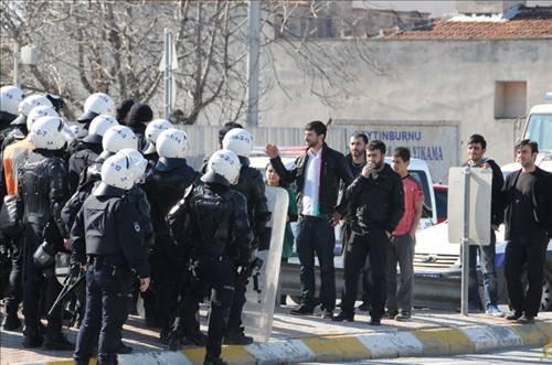 Zeytinburnu'nda çatışma çıktı 