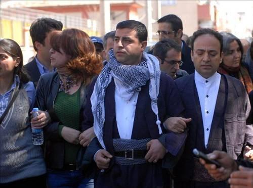 Diyarbakır'da olaylı Nevruz