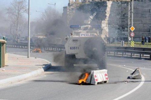 Zeytinburnu'nda çatışma çıktı 