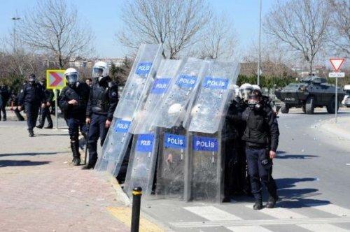 Zeytinburnu'nda çatışma çıktı 