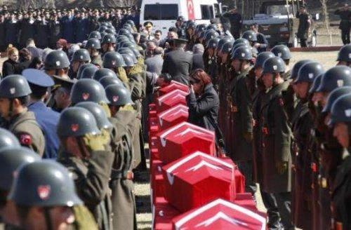 Afganistan şehitlerine son görev