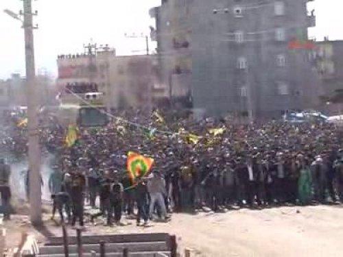 Güneydoğu'da gergin Nevruz