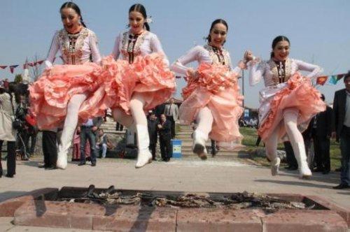 İstanbul'da nevruz kutlamaları - Resim 1