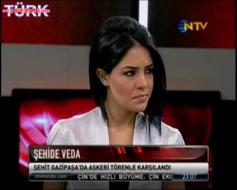 Sunucu Gülay Özdem A Haber'den de ayrıldı