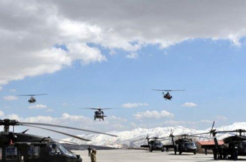 6 şehit için Diyarbakır'da tören