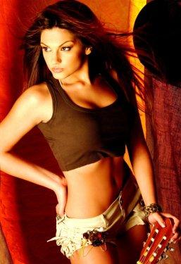 Sergen'in yeni aşkı Survivor Almeda