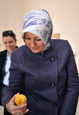 Hayrünnisa Gül çocuk evini ziyaret etti - Resim 11
