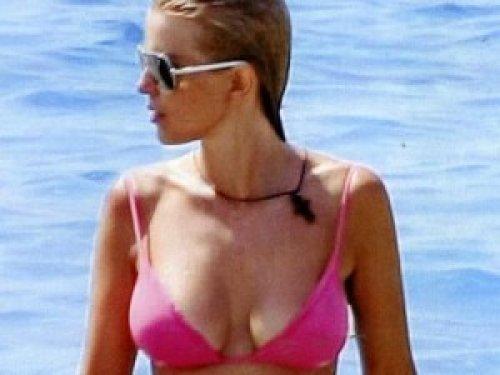 Adı Ezel'le anılan Rum vekil Elena Rapti