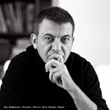 40 farklı gözün objektifinden Yüz Kumbarası