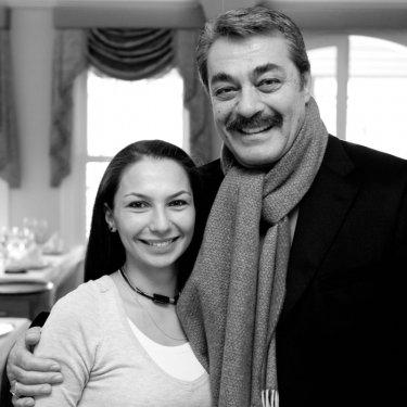 40 farklı gözün objektifinden Yüz Kumbarası