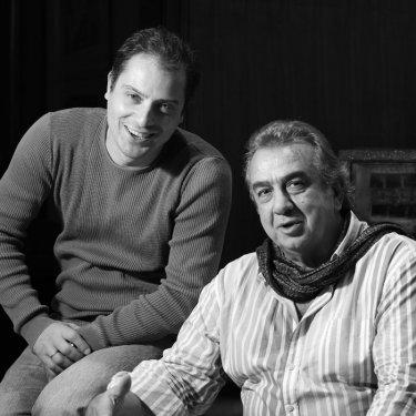 40 farklı gözün objektifinden Yüz Kumbarası