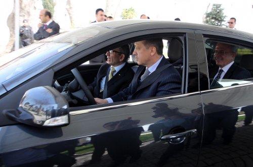 Başbakan Erdoğan elektrikli otomobil kullandı - Resim 3